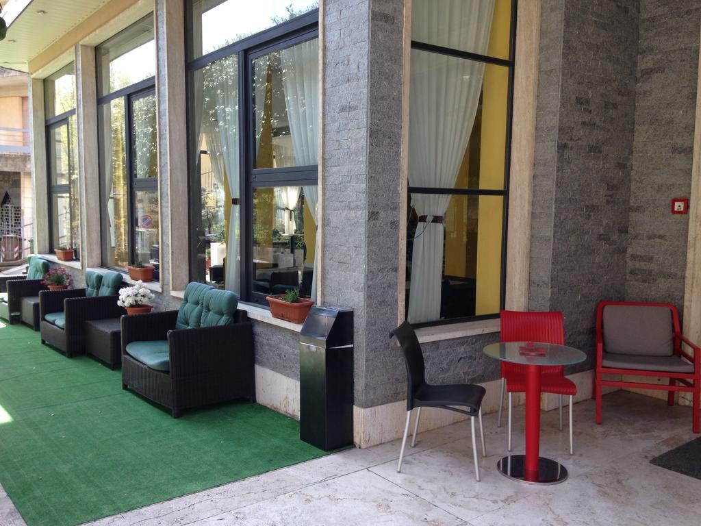 Hotel Mediterraneo Chianciano Terme Eksteriør bilde