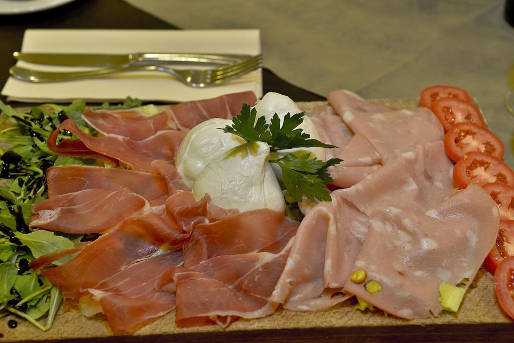 Hotel Mediterraneo Chianciano Terme Eksteriør bilde